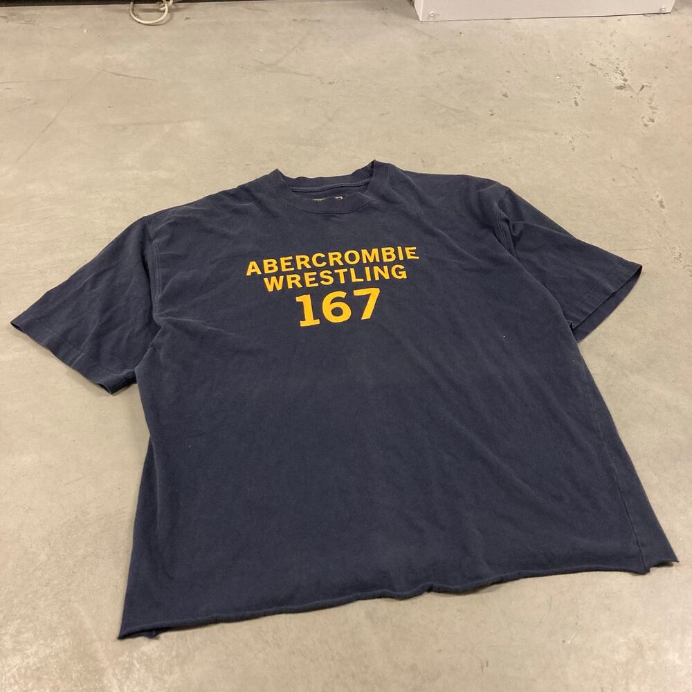 Y2K Abercrombie and fitch wrestling cutoff t-shirt